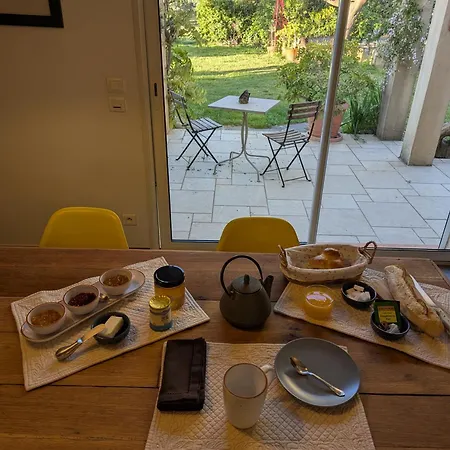 La Dominette Bed and Breakfast