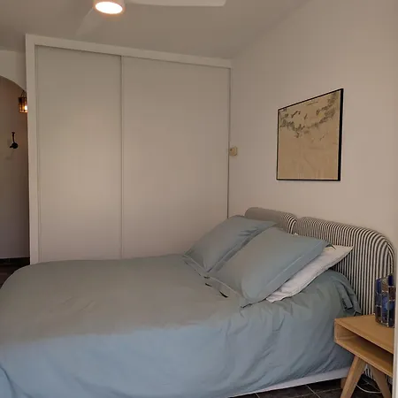 La Dominette Bed and Breakfast Le Pradet